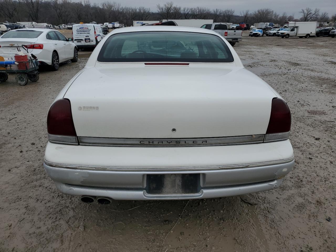 1996 Chrysler LHS VIN 2C3HC56FXTH217871 Copart auction photo, front end / minor dent/scratches damage thumbnail 6