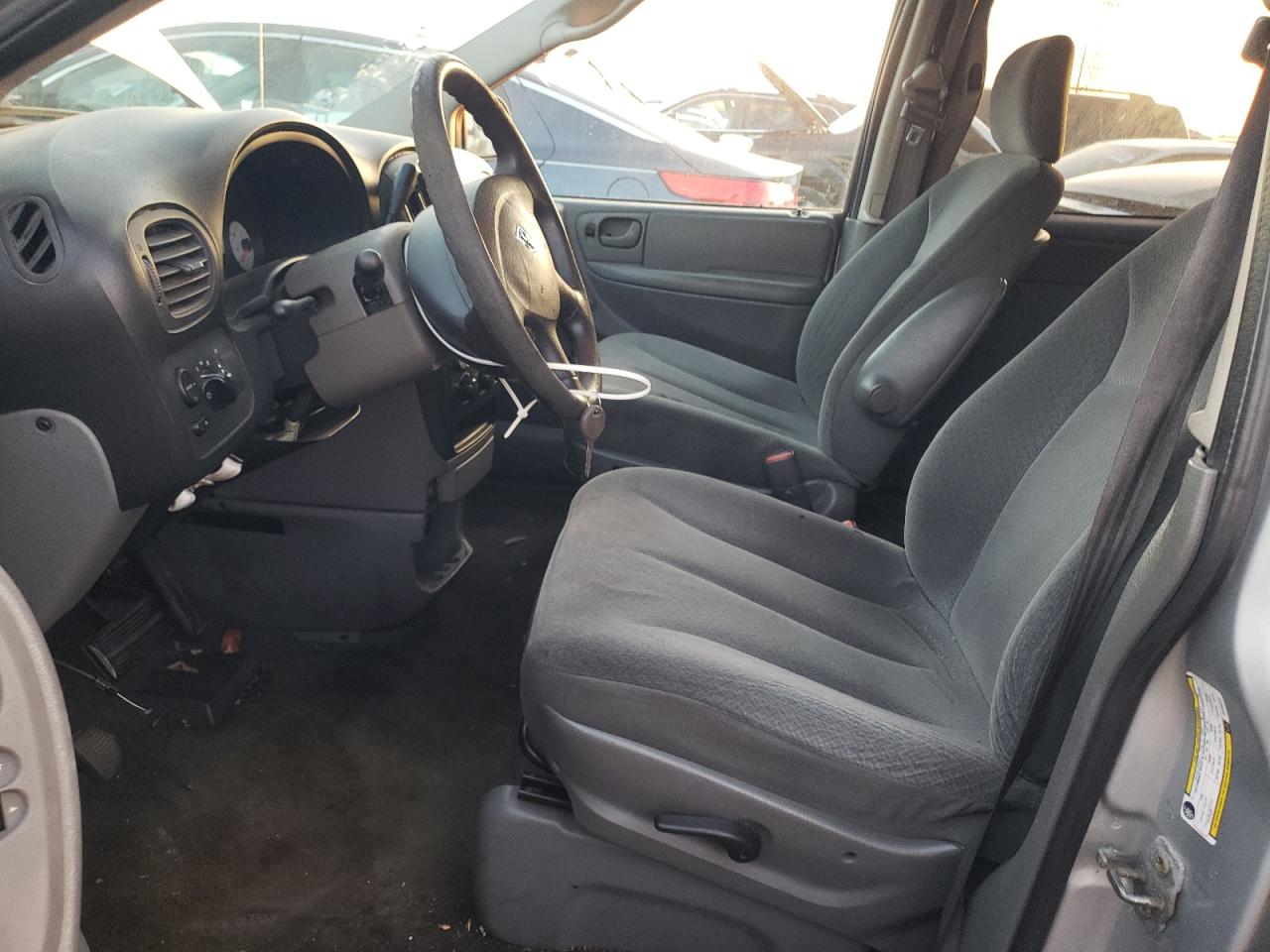 2005 Dodge Caravan VIN 2D4GP24RX5R306055 Copart auction photo, side / minor dent/scratches damage thumbnail 7