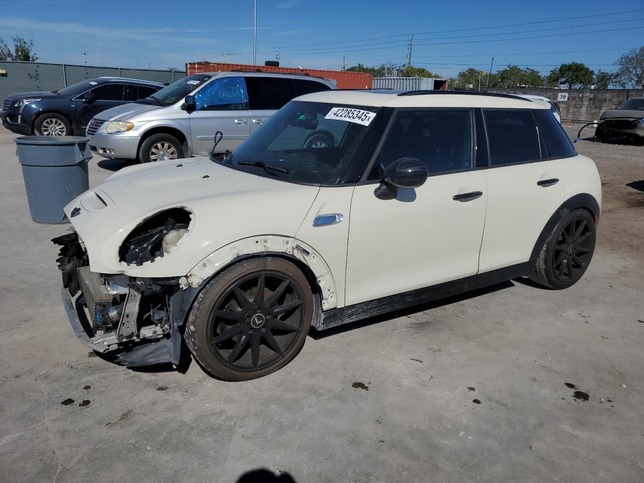 2015 MINI Cooper VIN WMWXU3C53F2B66294
