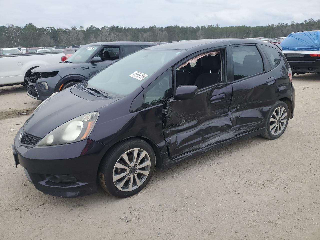 2013 Honda Fit VIN JHMGE8H56DC074797