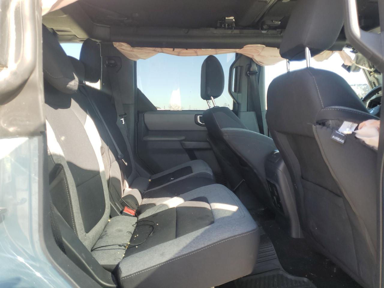 2022 Ford Bronco VIN 1FMEE5BP5NLB10929 Copart auction photo, all over damage thumbnail 11