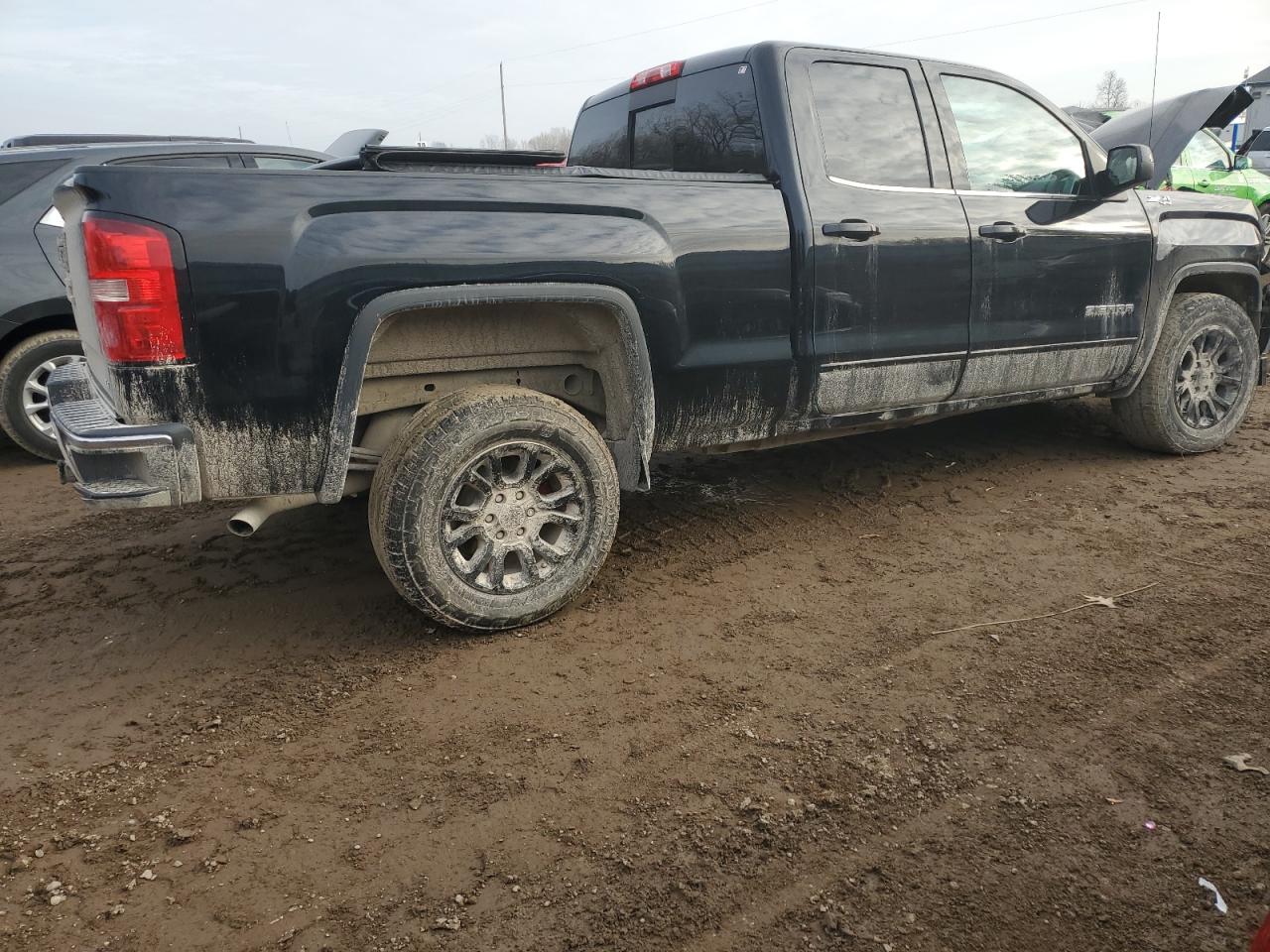 2015 GMC Sierra VIN 1GTV2UEC1FZ439030 Copart auction photo, front end damage thumbnail 3