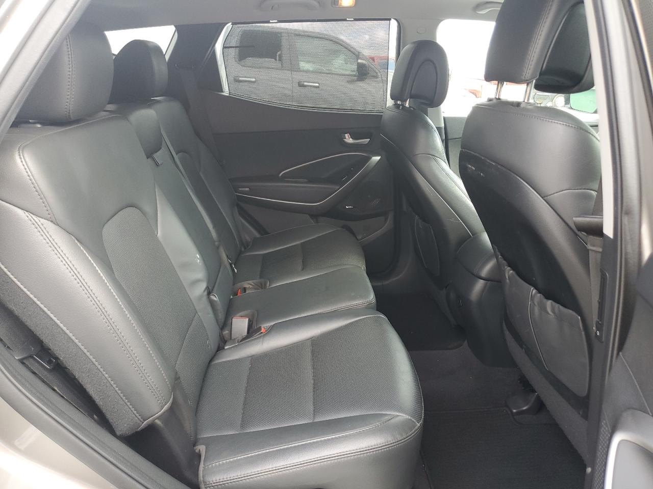 2018 Hyundai Santa Fe VIN 5XYZWDLA6JG512665 Copart auction photo, front end / side damage thumbnail 11