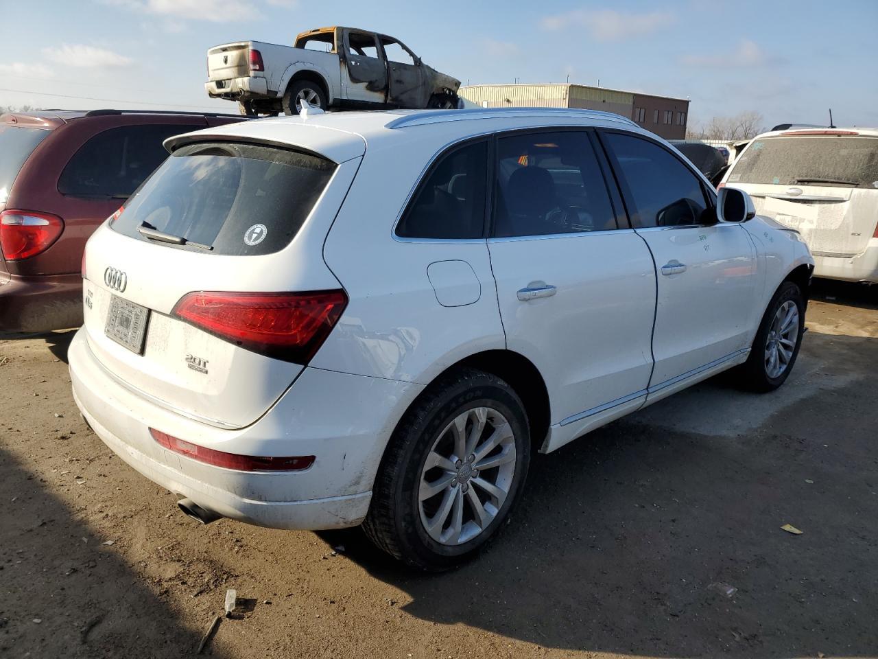 2017 Audi Q5 VIN WA1C2AFPXHA027160 Copart auction photo, front end damage thumbnail 3