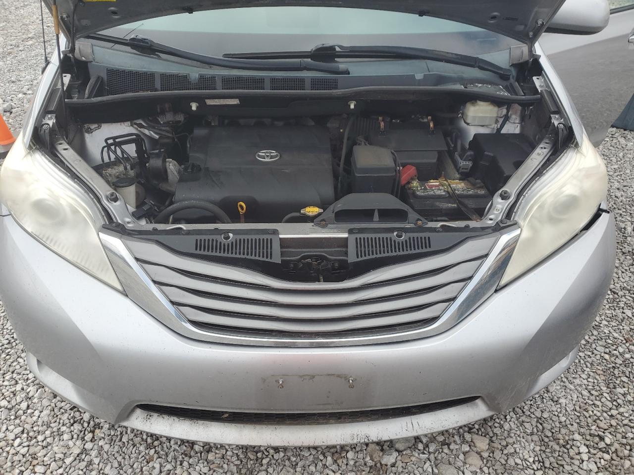 2012 Toyota Sienna VIN 5TDYK3DC0CS240900 Copart auction photo, front end / rear end damage thumbnail 12