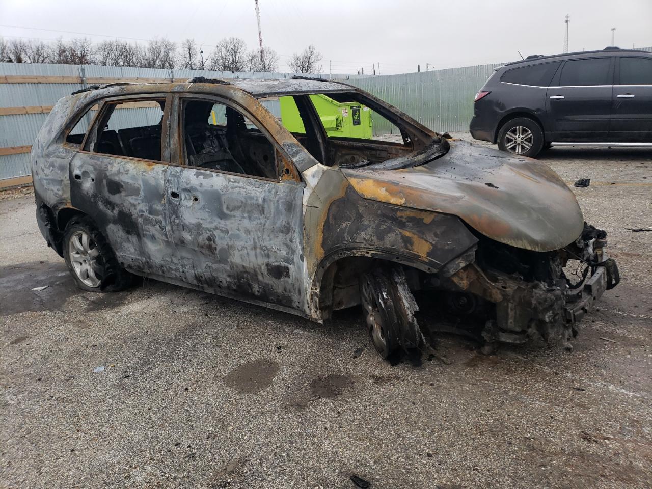 2012 KIA Sorento VIN 5XYKT4A61CG210907 Copart auction photo, burn damage thumbnail 4
