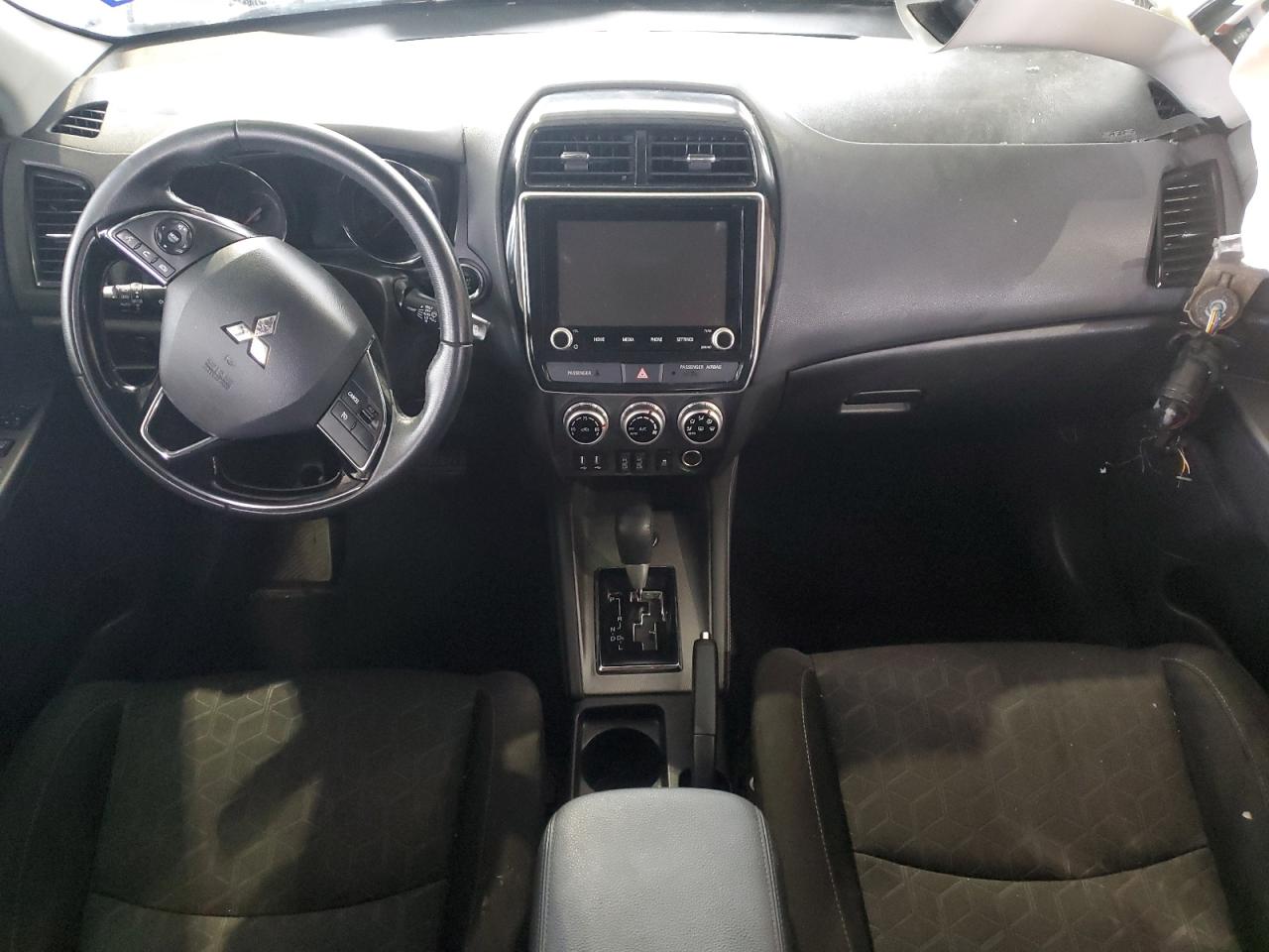 2021 Mitsubishi Outlander VIN JA4ARUAU3MU014857 Copart auction photo, all over damage thumbnail 8