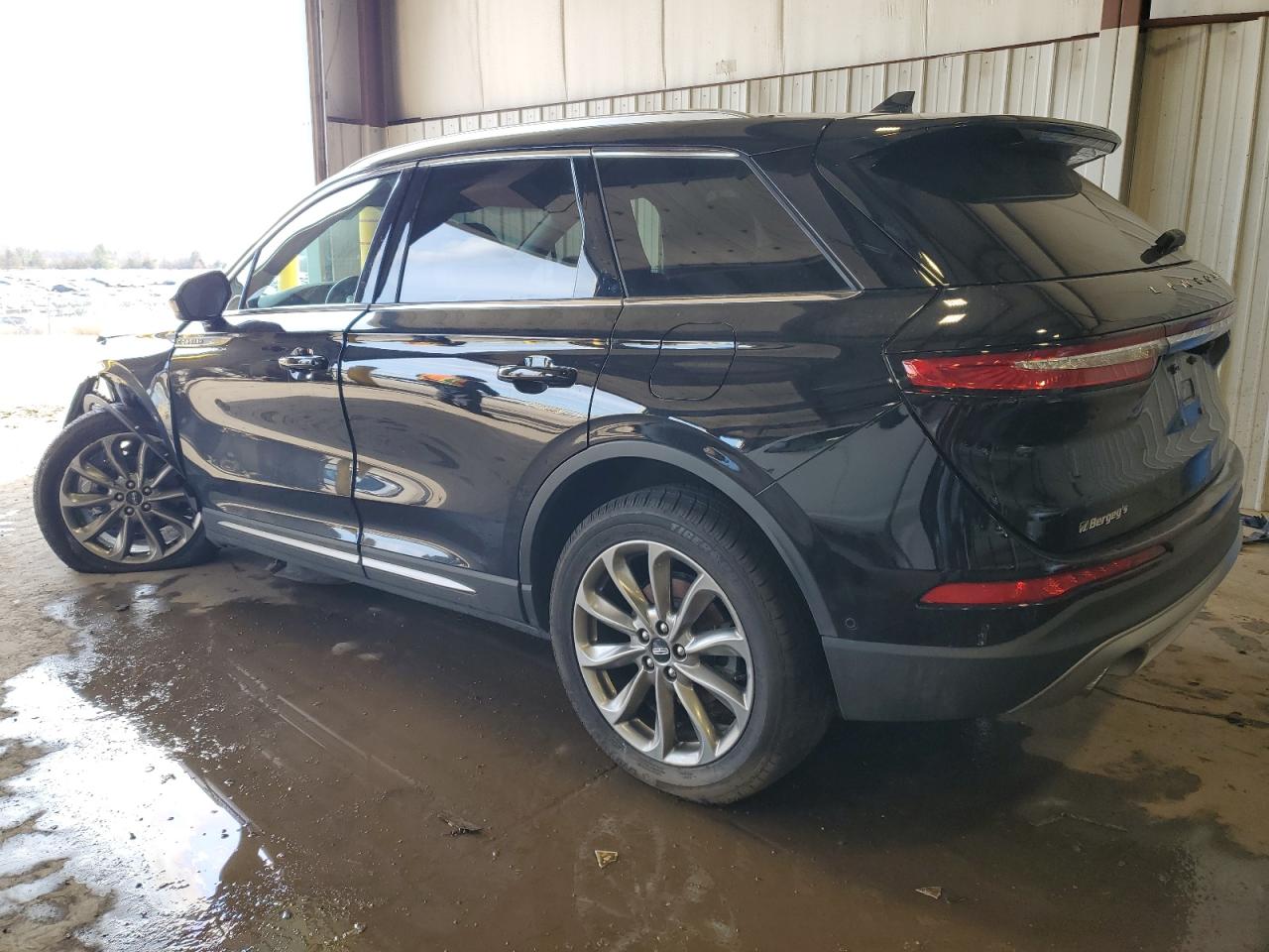 2021 Lincoln Corsair VIN 5LMCJ1D98MUL21381 Copart auction photo, undercarriage / front end damage thumbnail 2