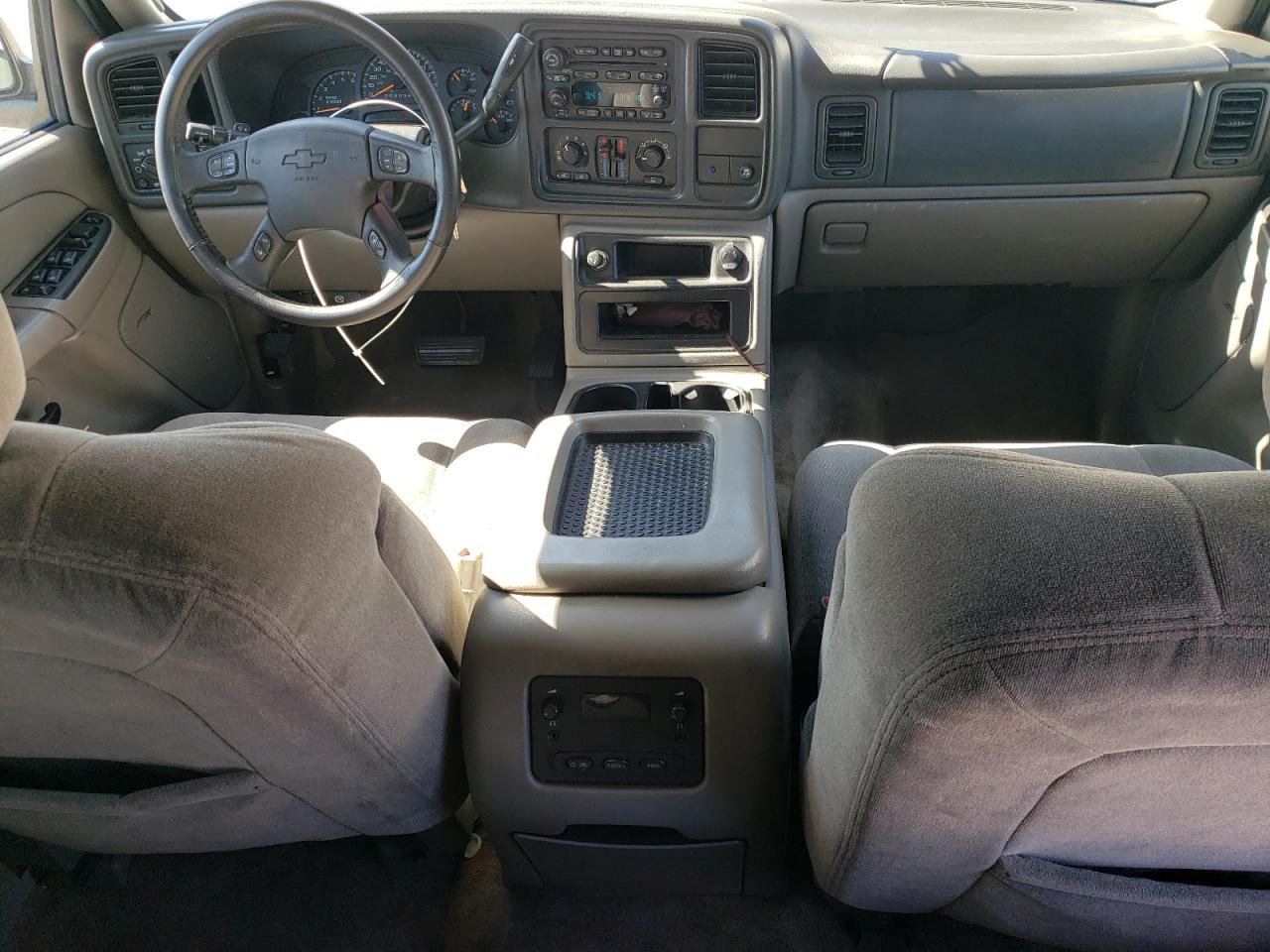 2006 Chevrolet Tahoe VIN 1GNEC13T56J100128 Copart auction photo, side damage thumbnail 8