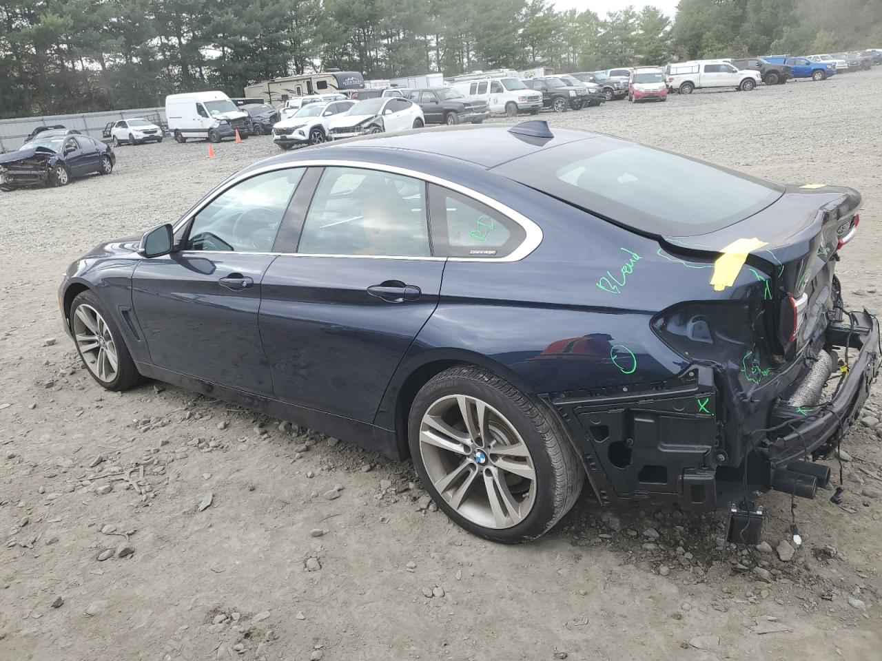 2019 BMW 4er VIN WBA4J3C53KBL07500 Copart auction photo, rear end / minor dent/scratches damage thumbnail 2