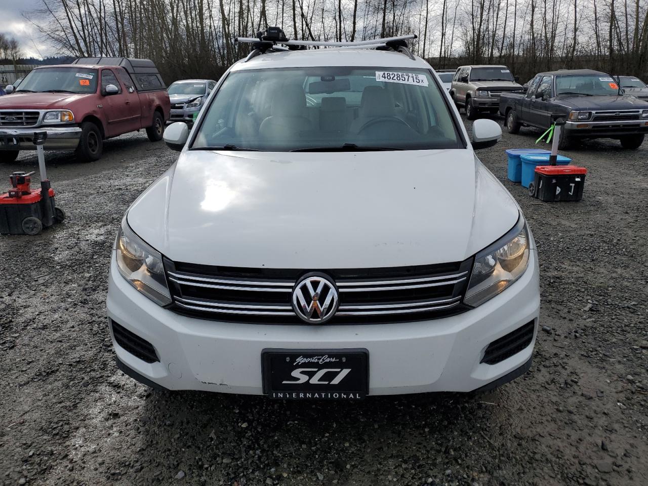2016 Volkswagen Tiguan VIN WVGBV7AX8GW005500 Copart auction photo, rear end / front end damage thumbnail 5