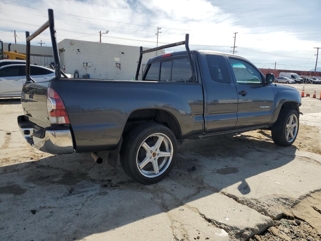 2010 Toyota Tacoma VIN 5TETX4CN6AZ736580 Copart auction photo, front end damage thumbnail 3