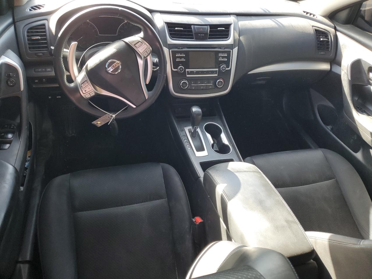 2017 Nissan Altima VIN 1N4AL3AP2HC476940 Copart auction photo, front end damage thumbnail 8