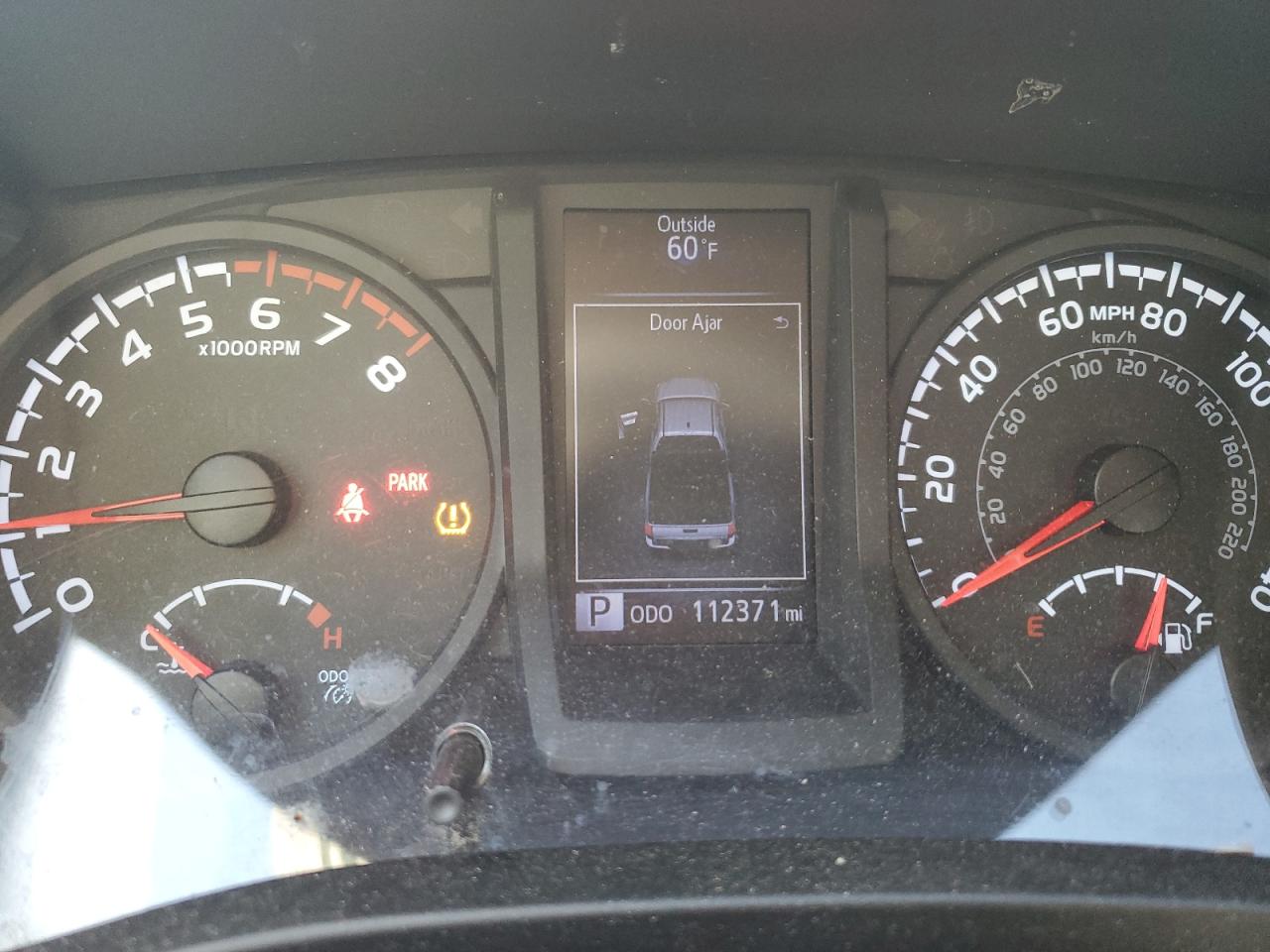 2018 Toyota Tacoma VIN 5TFRX5GN7JX112031 Copart auction photo, rear end damage thumbnail 9