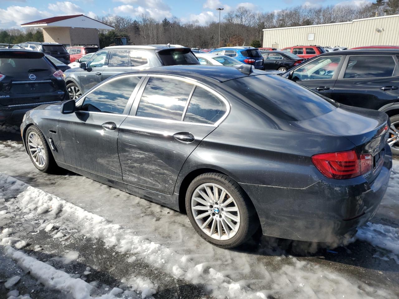 2013 BMW 5er VIN WBAFU7C5XDDU67484 Copart auction photo, side / minor dent/scratches damage thumbnail 2