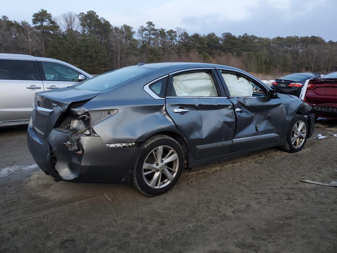 2015 Nissan Altima VIN 1N4AL3APXFC180495 Copart auction photo, side / all over damage thumbnail 3