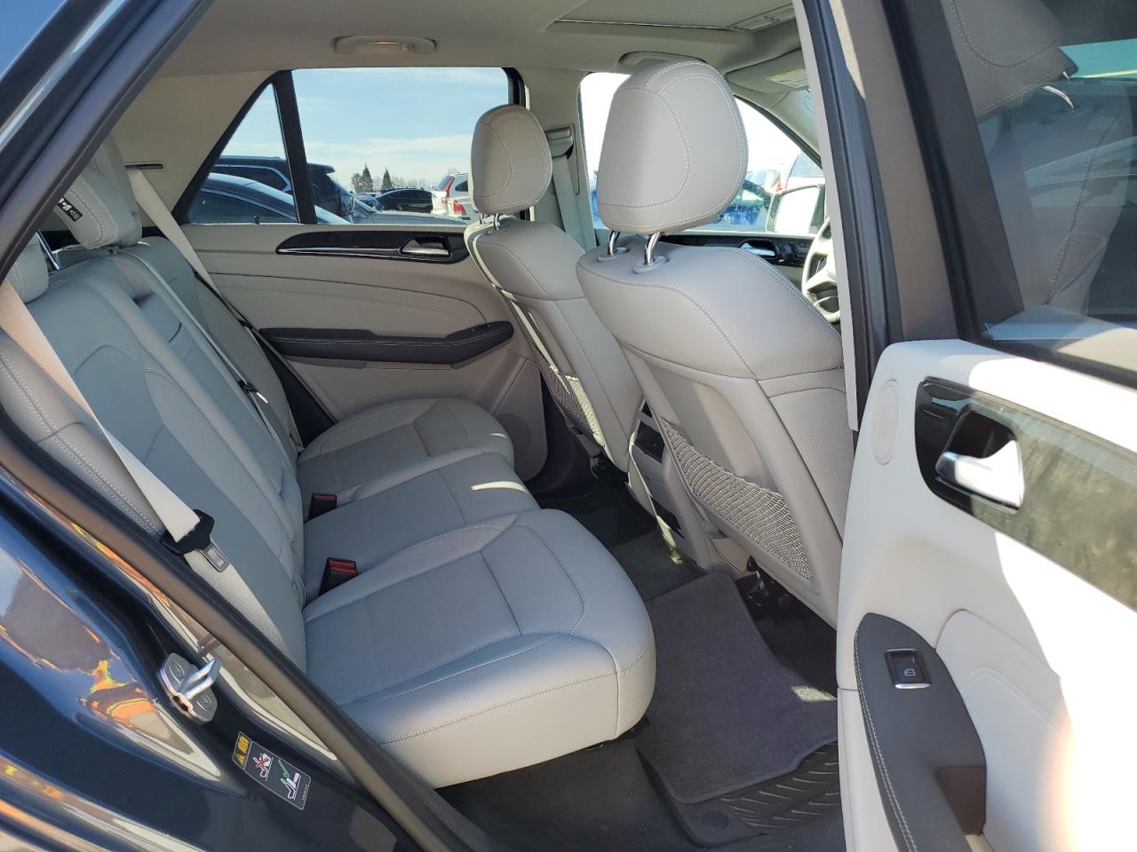 2015 Mercedes-Benz M-klasse VIN 4JGDA5HB1FA580746 Copart auction photo, front end damage thumbnail 11