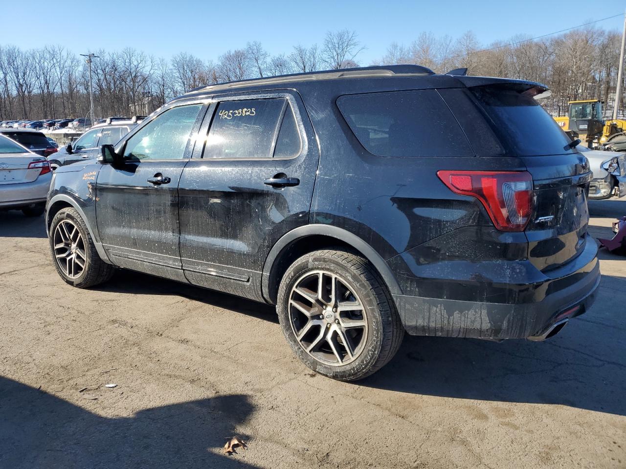 2016 Ford Explorer VIN 1FM5K8GT8GGD19481 Copart auction photo, front end damage thumbnail 2