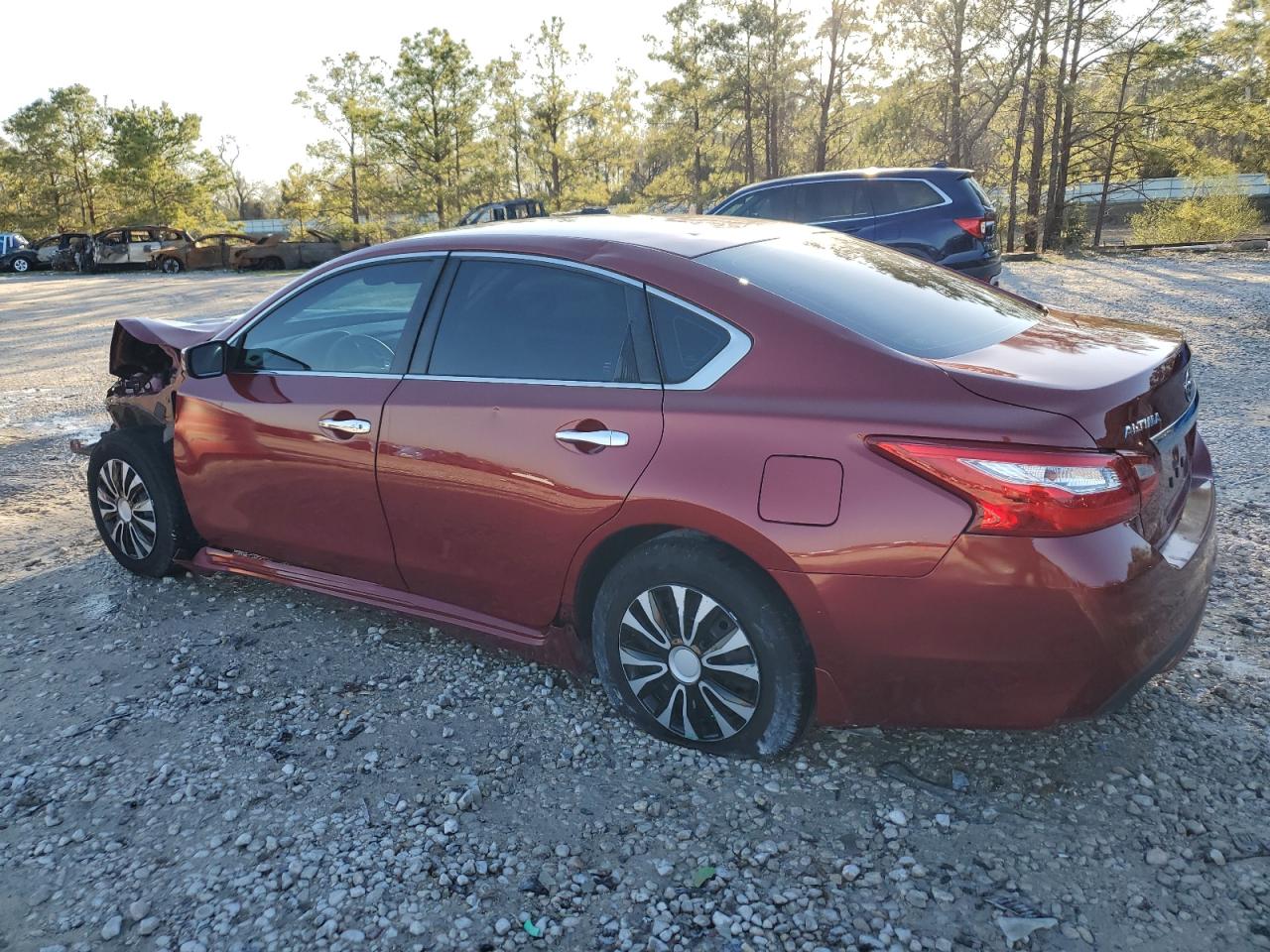 2016 Nissan Altima VIN 1N4AL3AP3GN377157 Copart auction photo, all over / side damage thumbnail 2