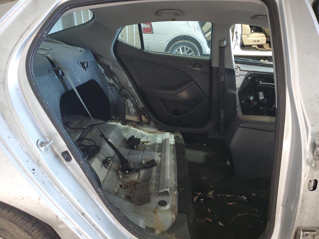 2015 KIA Optima VIN 5XXGM4A74FG504533 Copart auction photo, vandalism / stripped damage thumbnail 10