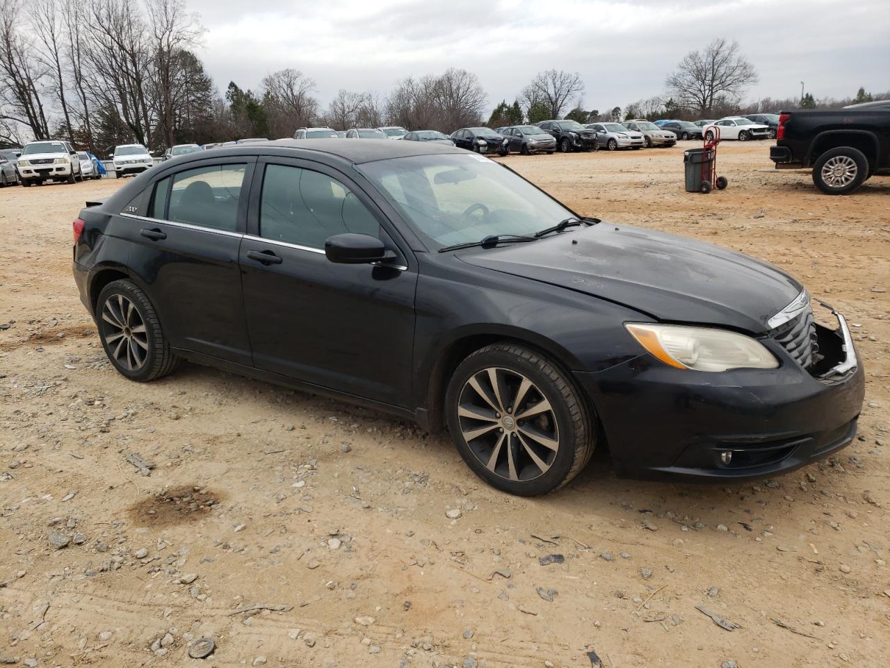2014 Chrysler 200 VIN 1C3CCBBG1EN198564 Copart auction photo, rear end / front end damage thumbnail 4