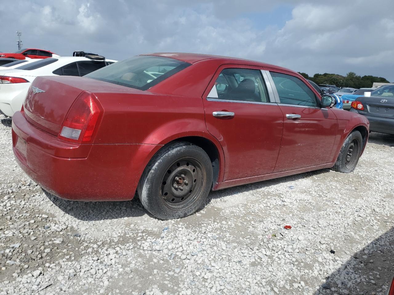 2007 Chrysler 300 VIN 2C3KA43R67H877187 Copart auction photo, minor dent/scratches damage thumbnail 3