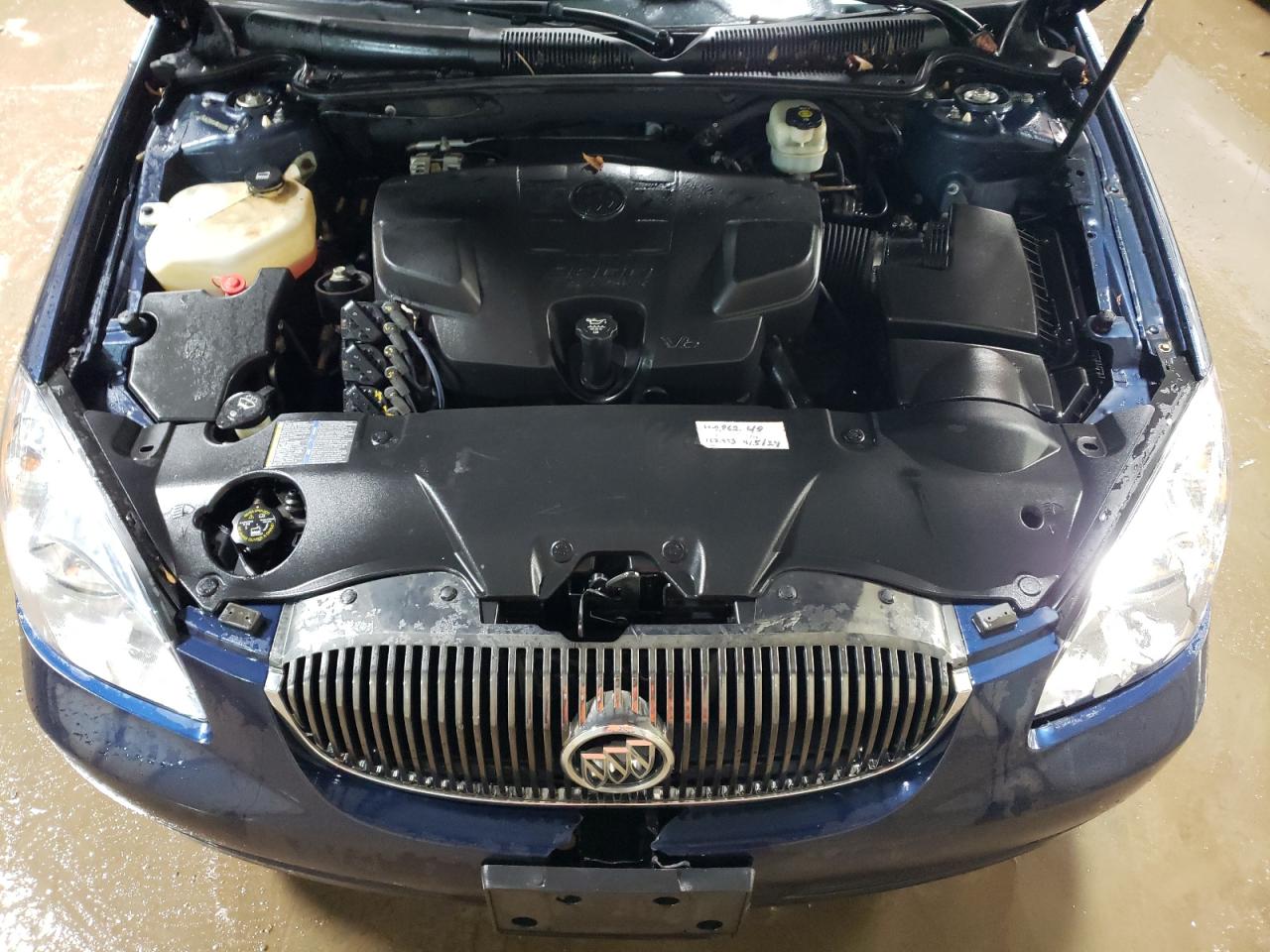 2008 Buick Lucerne VIN 1G4HD57268U136127 Copart auction photo, front end / side damage thumbnail 11