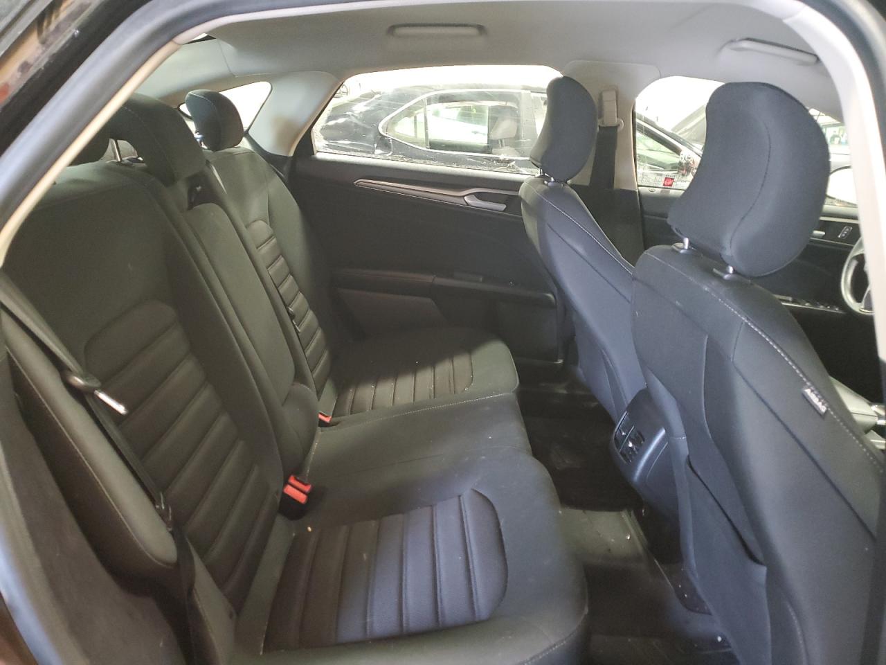 2019 Ford Fusion VIN 3FA6P0HD7KR211959 Copart auction photo, all over damage thumbnail 10
