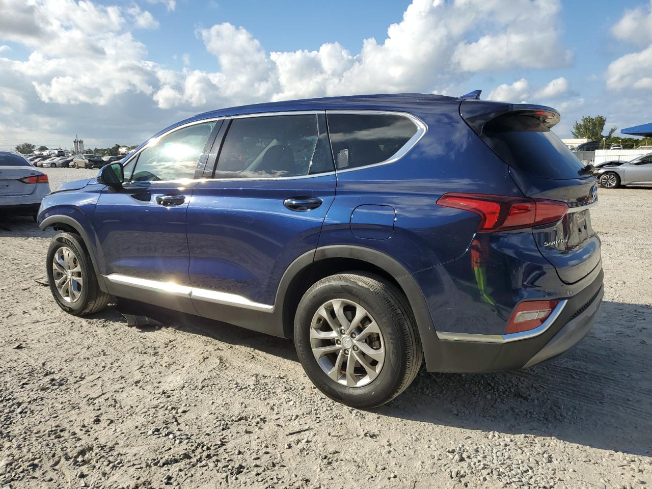 2020 Hyundai Santa Fe VIN 5NMS33ADXLH268819 Copart auction photo, front end damage thumbnail 2
