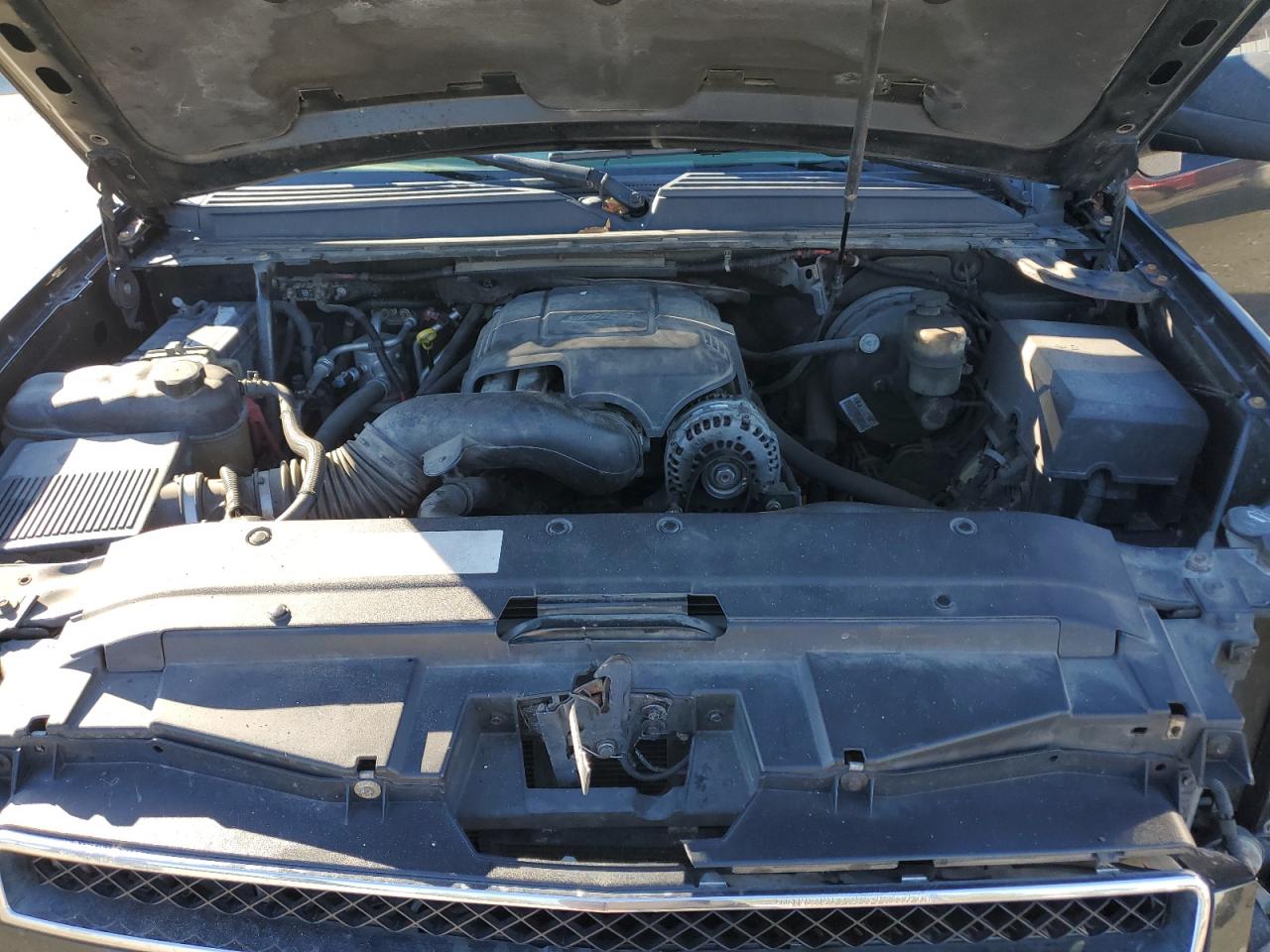 2007 Chevrolet Tahoe VIN 1GNEK13057R174192 Copart auction photo, front end damage thumbnail 12