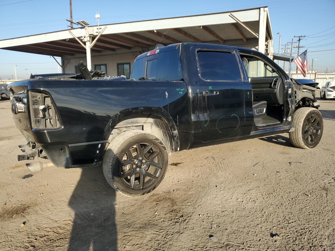 2022 RAM 1500 VIN 1C6SRFJT3NN400971 Copart auction photo, front end / side damage thumbnail 3