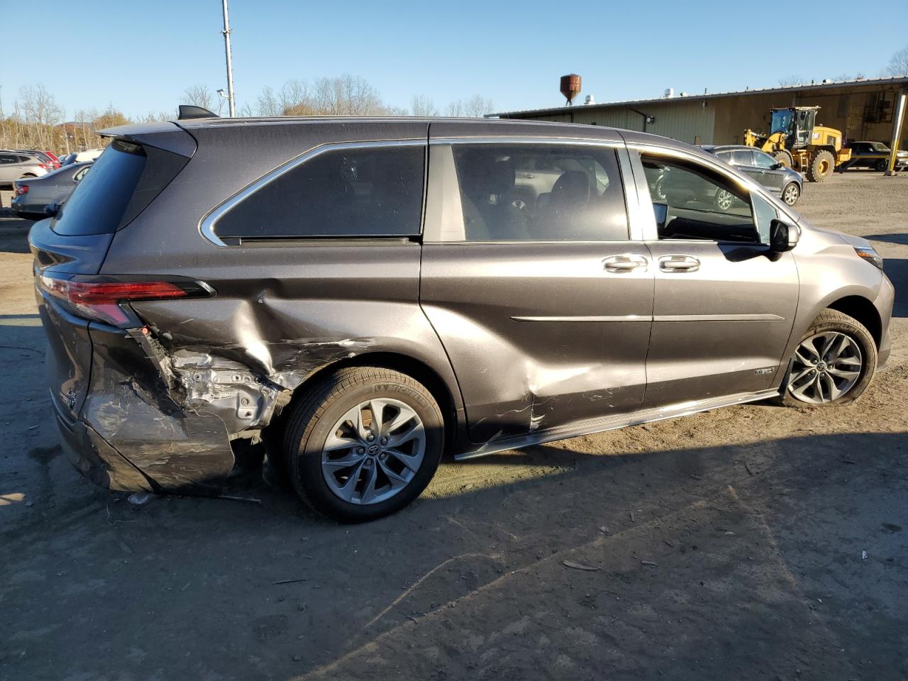 2021 Toyota Sienna VIN 5TDKSKFC6MS007120 Copart auction photo, rear end / side damage thumbnail 3