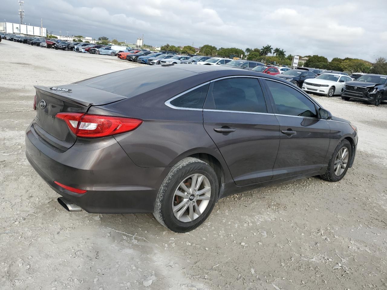 2017 Hyundai Sonata VIN 5NPE24AF1HH491445 Copart auction photo, front end damage thumbnail 3