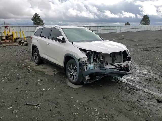 2019 Toyota Highlander VIN 5TDJZRFH0KS574514 Copart auction photo, front end damage thumbnail 11