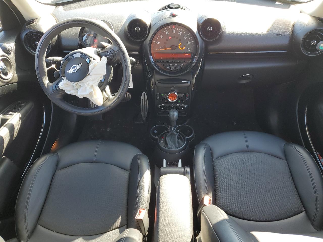 2016 MINI Cooper VIN WMWZC5C50GWP49355 Copart auction photo, front end damage thumbnail 8