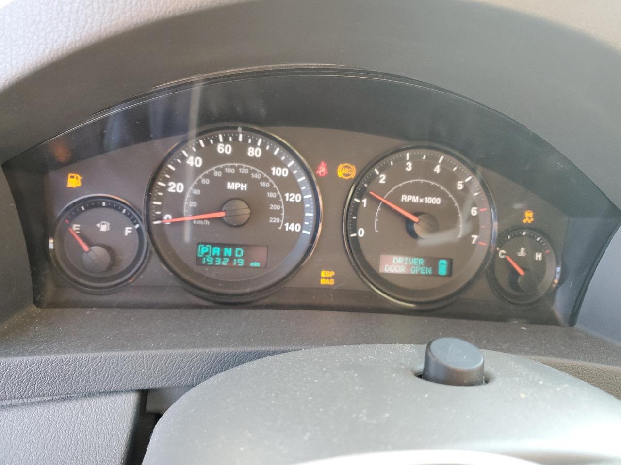 2006 Jeep Grand Cherokee VIN 1J4GR48K76C241394 Copart auction photo, front end / side damage thumbnail 9