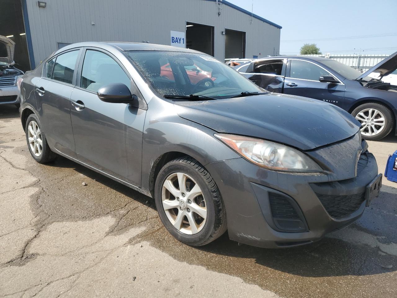 2011 Mazda 3 VIN JM1BL1VF6B1416960 Copart auction photo, front end / rear end damage thumbnail 4