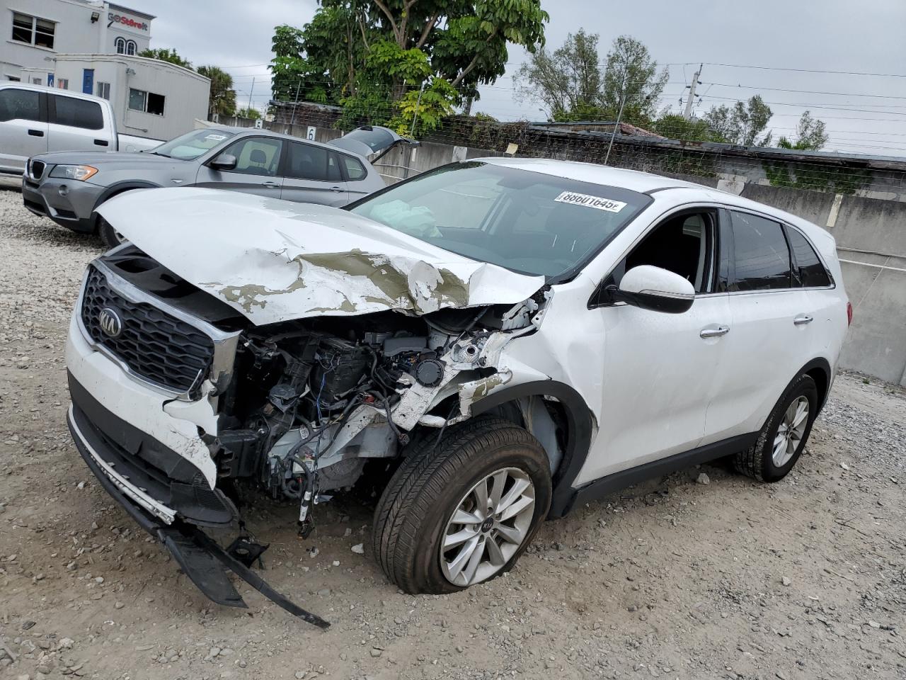 2019 KIA Sorento VIN 5XYPG4A31KG562612