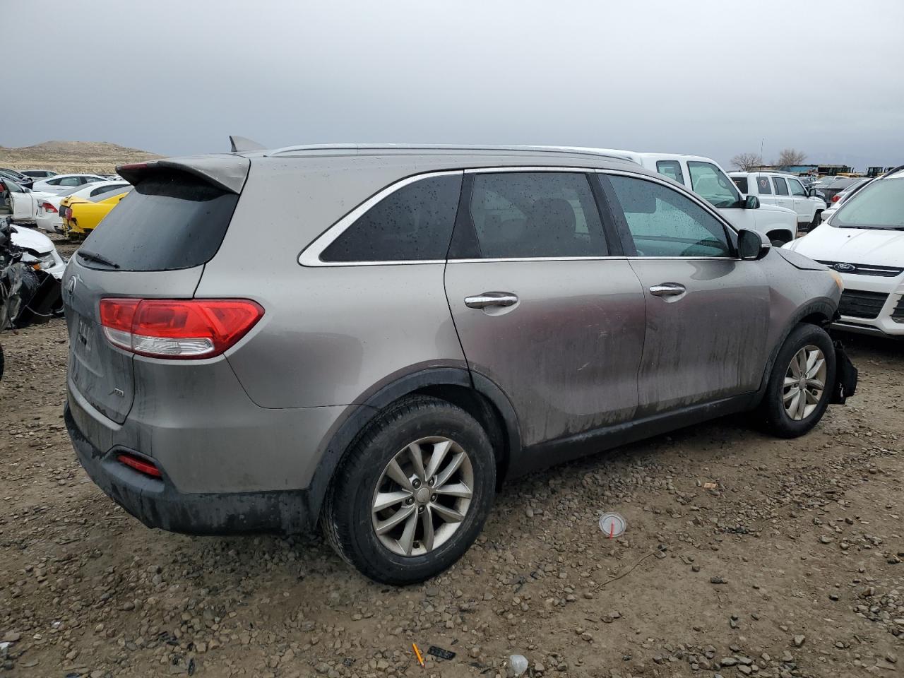 2016 KIA Sorento VIN 5XYPG4A36GG089846 Copart auction photo, front end damage thumbnail 3