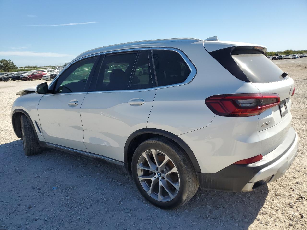 2019 BMW X5 VIN 5UXCR6C55KLL33890 Copart auction photo, front end / minor dent/scratches damage thumbnail 2