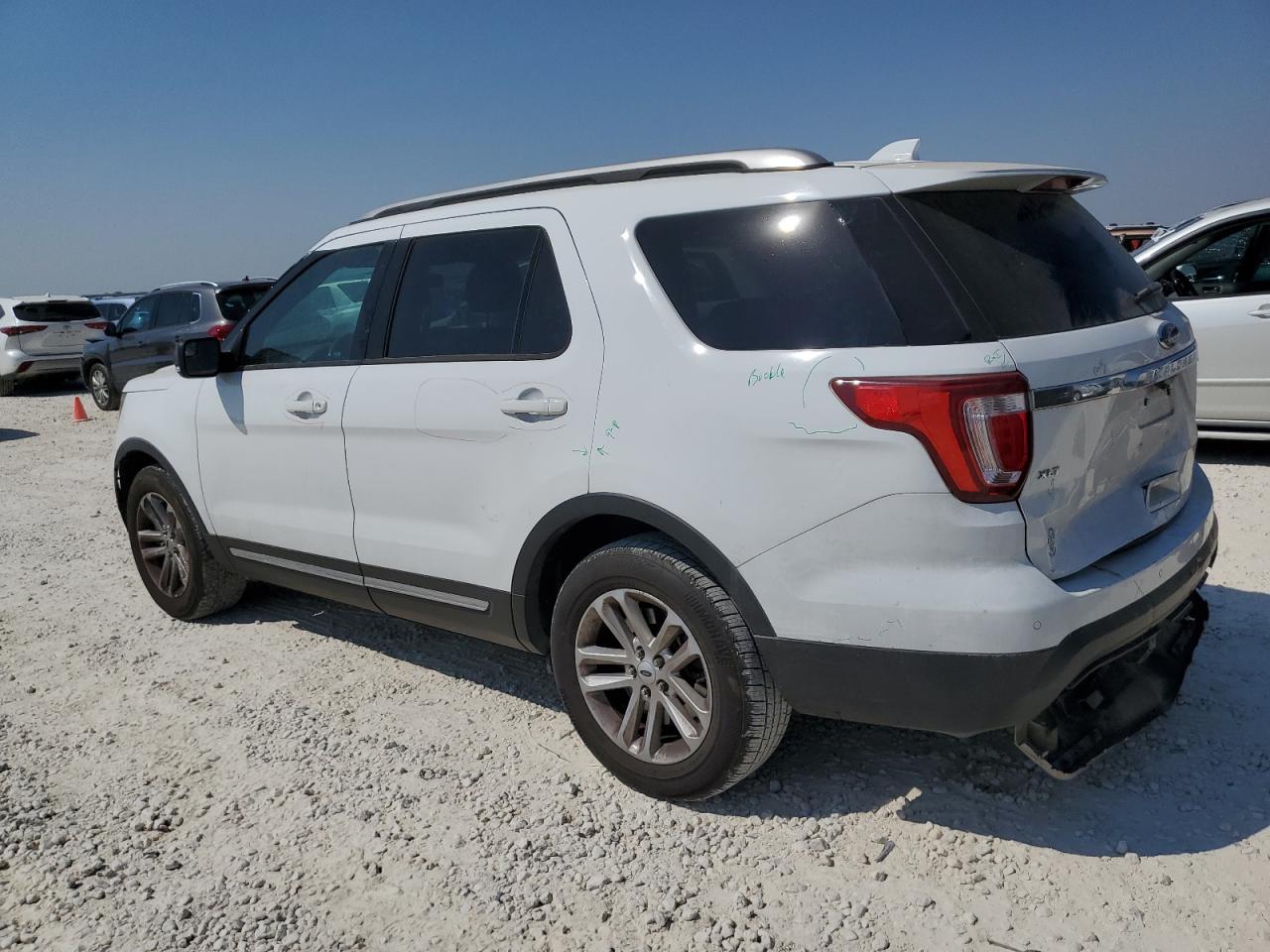 2017 Ford Explorer VIN 1FM5K7D82HGD40595 Copart auction photo, rear end / all over damage thumbnail 2