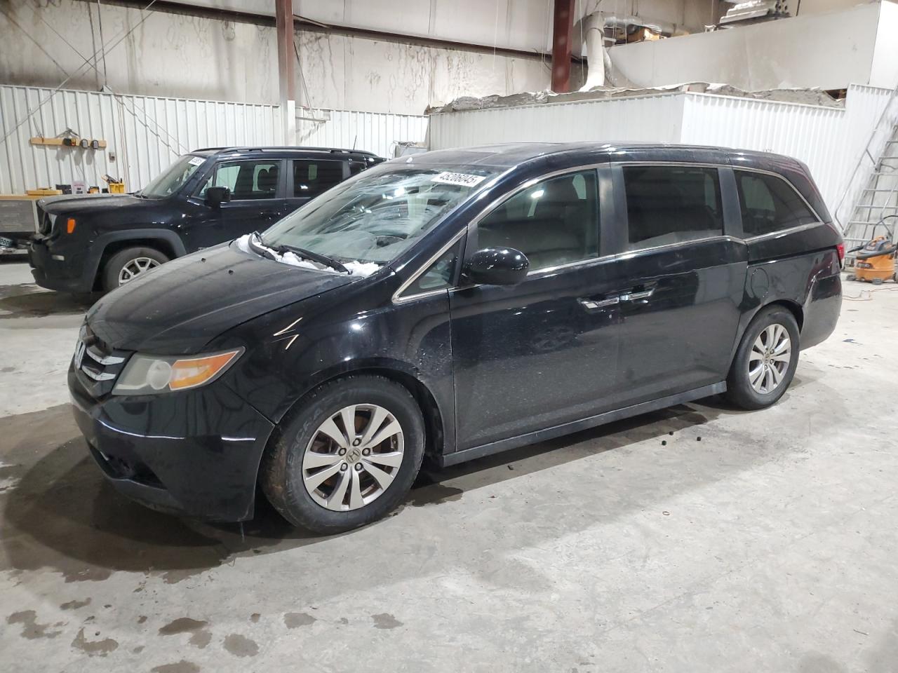 2014 Honda Odyssey VIN 5FNRL5H68EB021613
