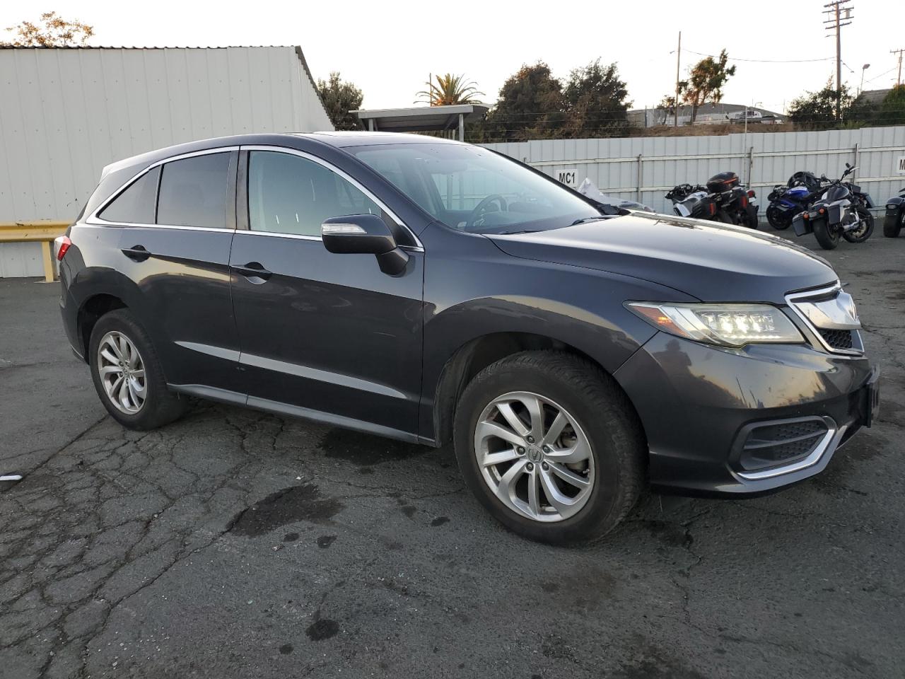 2016 Acura RDX VIN 5J8TB4H35GL001524 Copart auction photo, front end damage thumbnail 4