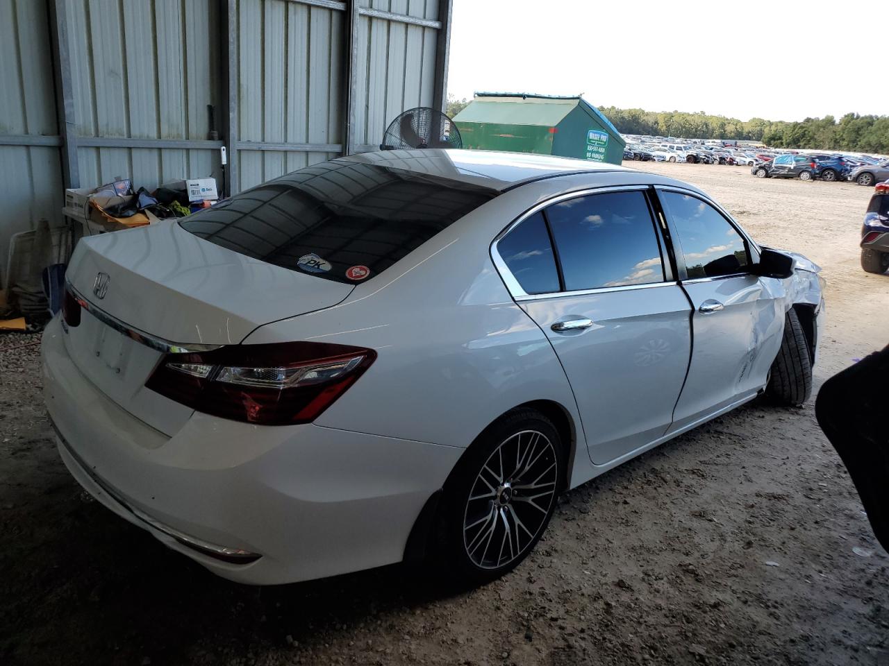 2016 Honda Accord VIN 1HGCR2F34GA208095 Copart auction photo, front end / undercarriage damage thumbnail 3
