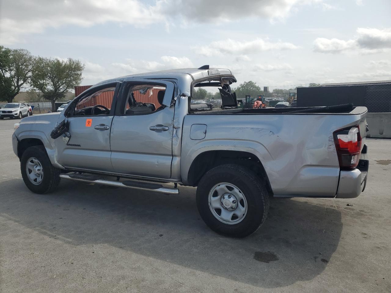 2019 Toyota Tacoma VIN 5TFAX5GN1KX156203 Copart auction photo, all over damage thumbnail 2