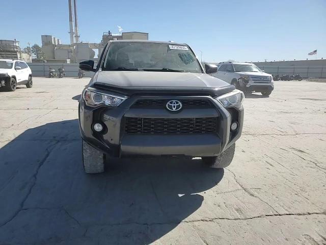 2014 Toyota 4Runner VIN JTEBU5JR6E5193168 Copart auction photo, side / minor dent/scratches damage thumbnail 12