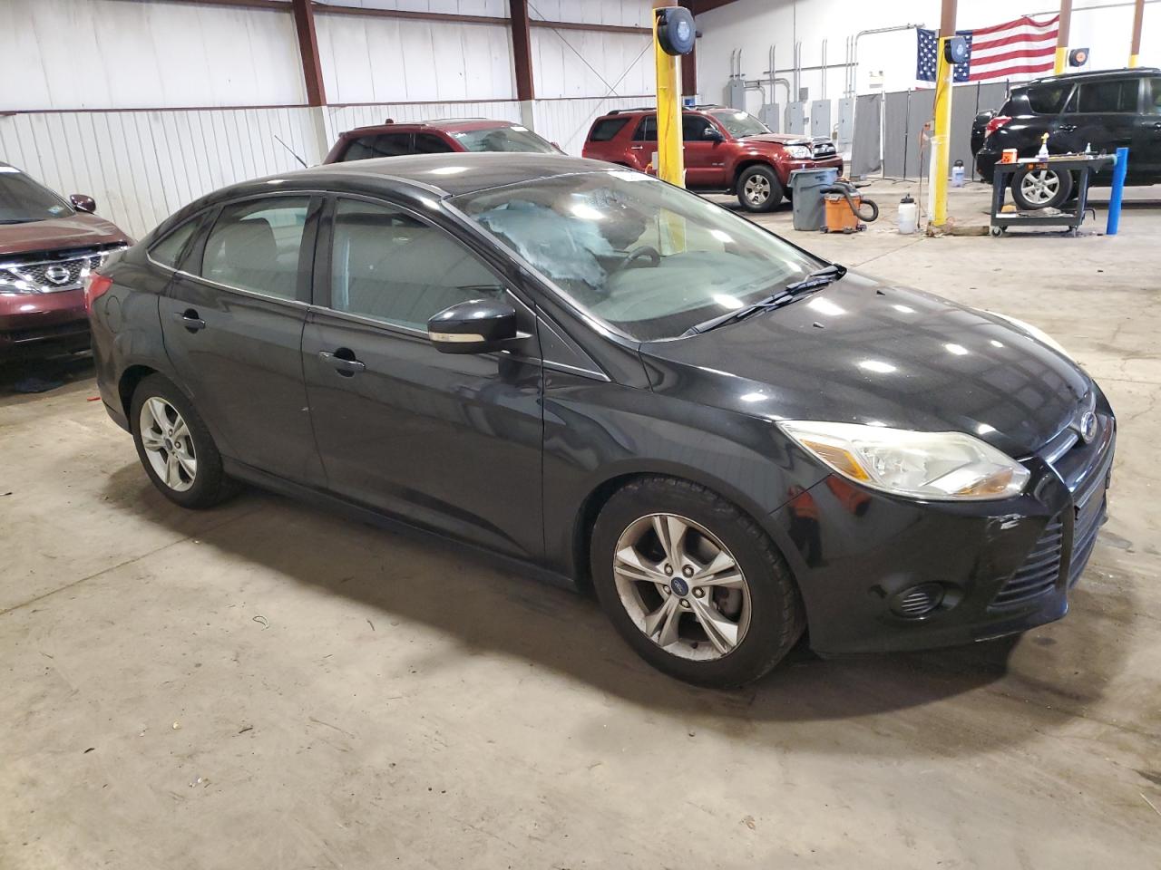 2014 Ford Focus VIN 1FADP3F27EL243274 Copart auction photo, front end / rear end damage thumbnail 4