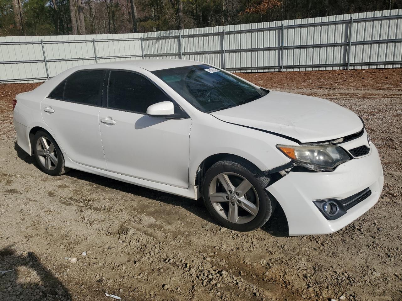 2014 Toyota Camry VIN 4T1BF1FK7EU837605 Copart auction photo, front end / side damage thumbnail 4