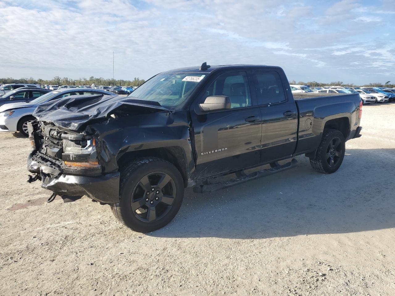 2017 Chevrolet Silverado VIN 1GCRCPEC7HZ355152