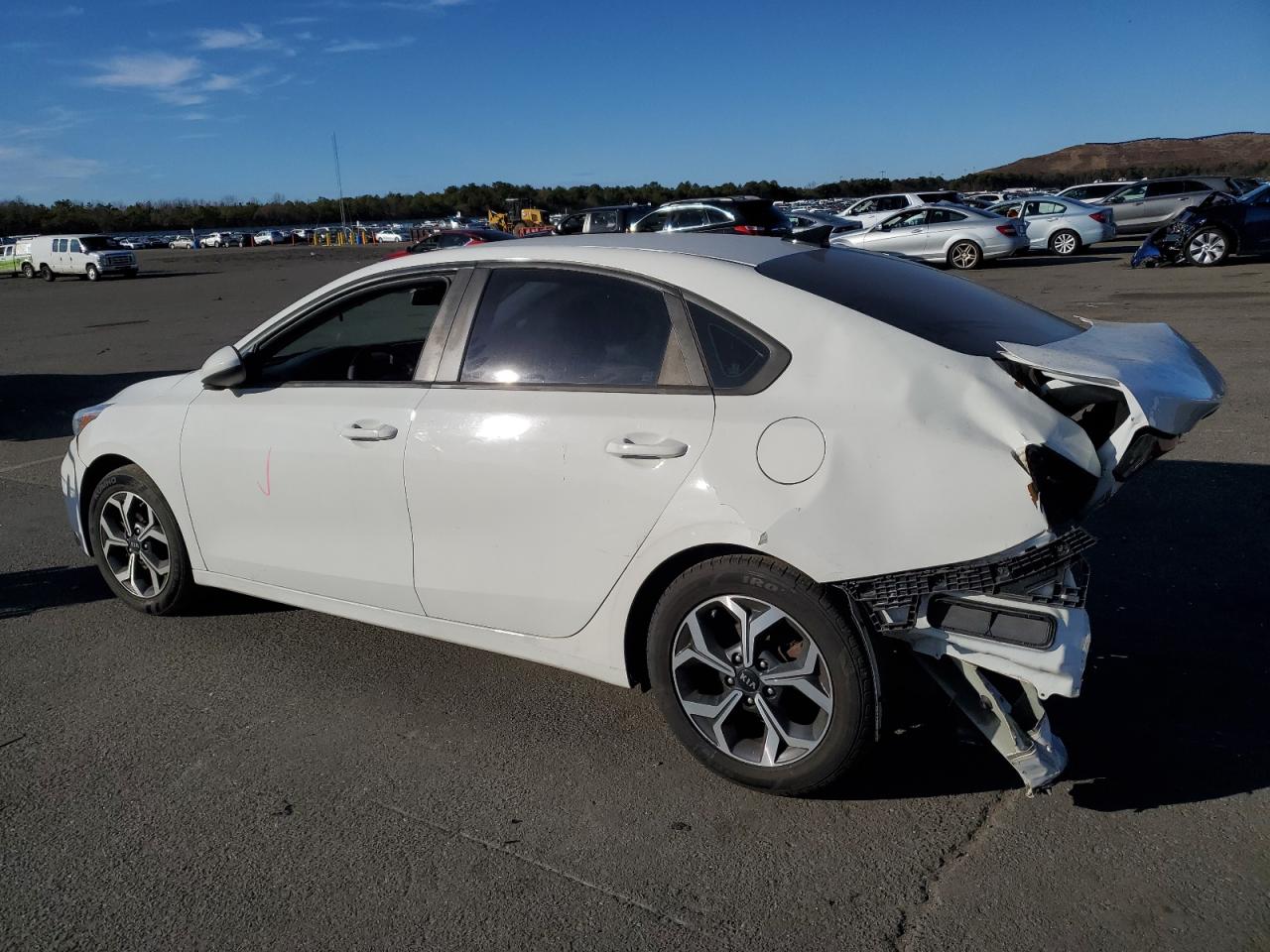 2020 KIA Forte VIN 3KPF24AD5LE162120 Copart auction photo, rear end / mechanical damage thumbnail 2
